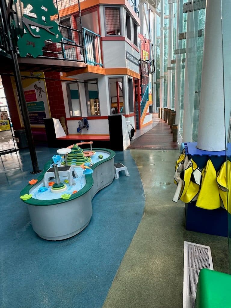 Chattanooga's Creative Discovery Museum Sparkles Again image