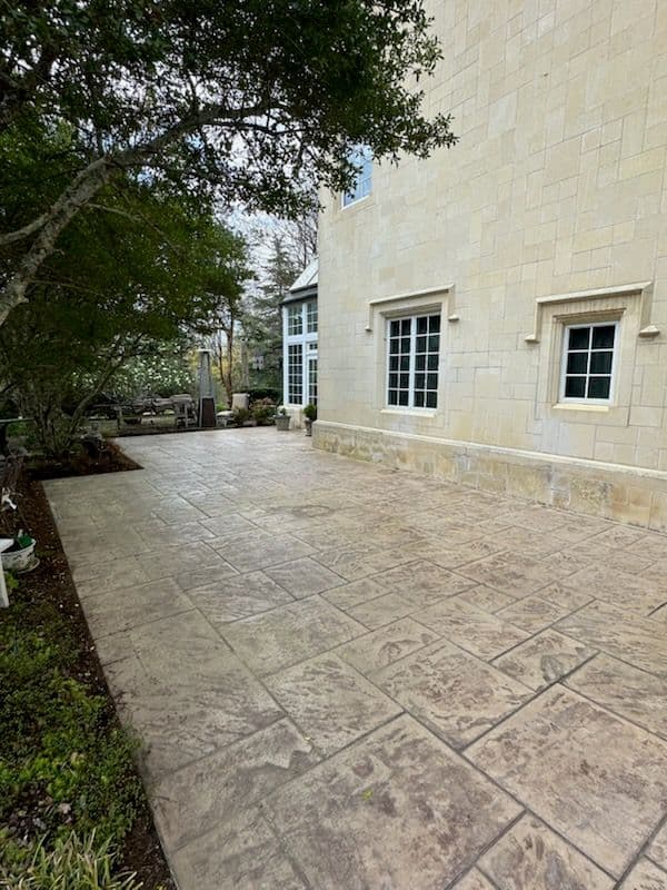 Gallery photos for Patio and Sidewalk Pressure Washing in Ooltewah, TN: Image #2